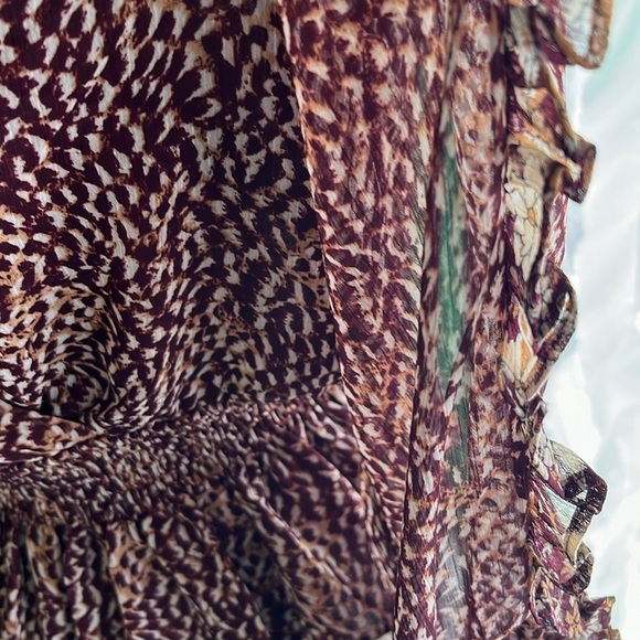 Express peplum balloon sleeve blouse - Picture 2 of 6